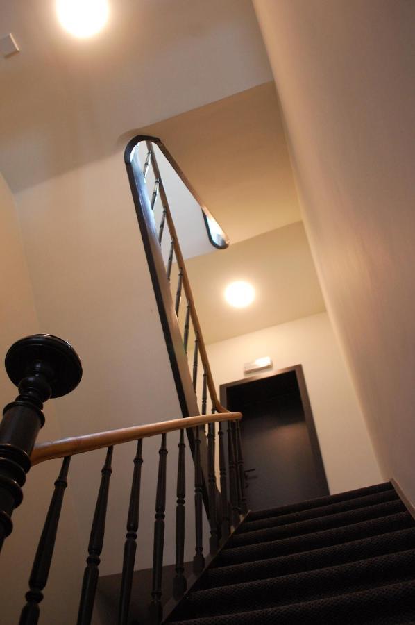 Huis Nest Logies Bed and Breakfast Halle  Exterior foto